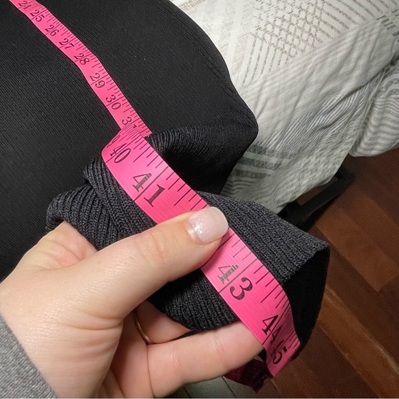 White House Black Market women Black Sleeveless Knit Midi Dress Size L Zip Neck - Picture 10 of 10